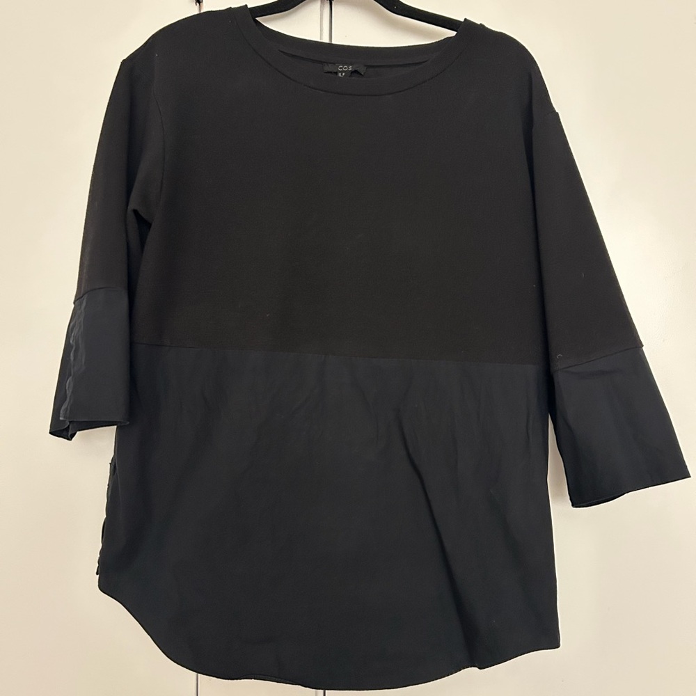 COS 3/4 Sleeve Mixed-Media Shirt Hem Boatneck Top